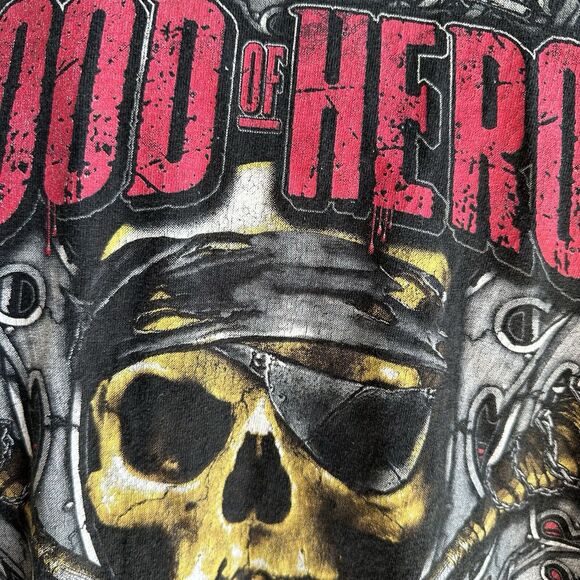 Blood Of Heros Mens Shirt Size XXL Video Game Grunge Distressed‎ Skulls Chains - Picture 7 of 9